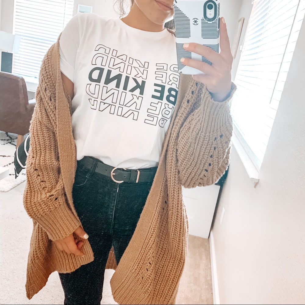 Be Kind White Shirt
